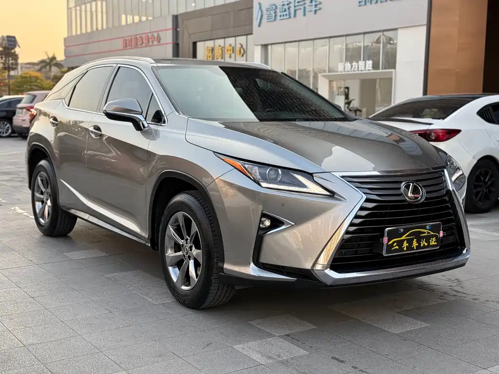 LEXUS RX