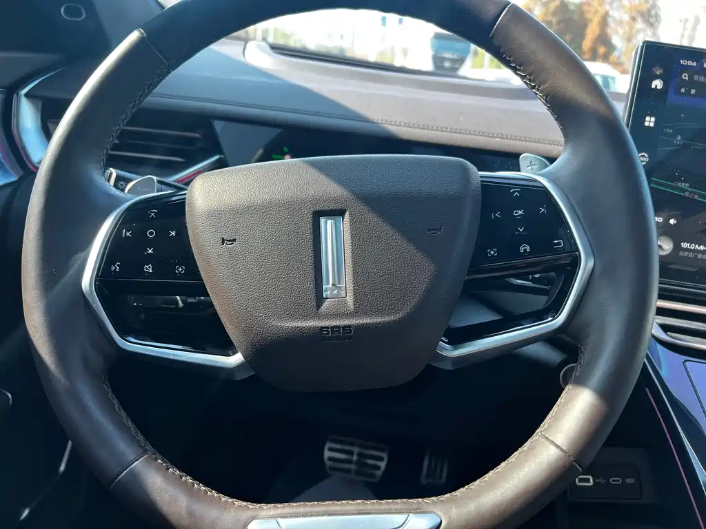 WEI PAI WEI BRAND MOCHA