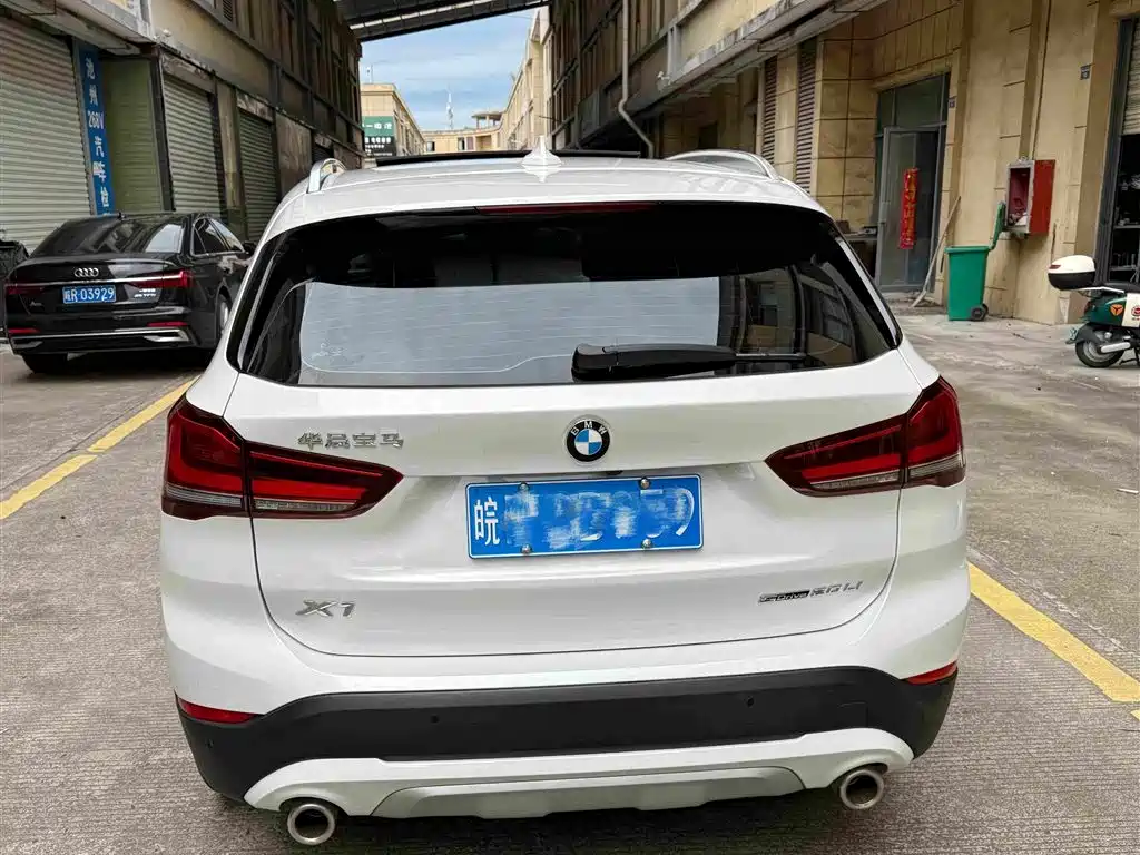 BMW X1 — миниатюра 11
