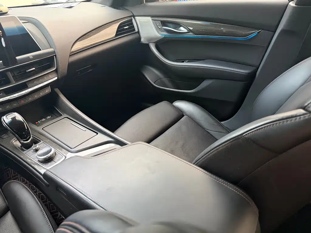 Cadillac CT5 — миниатюра 21
