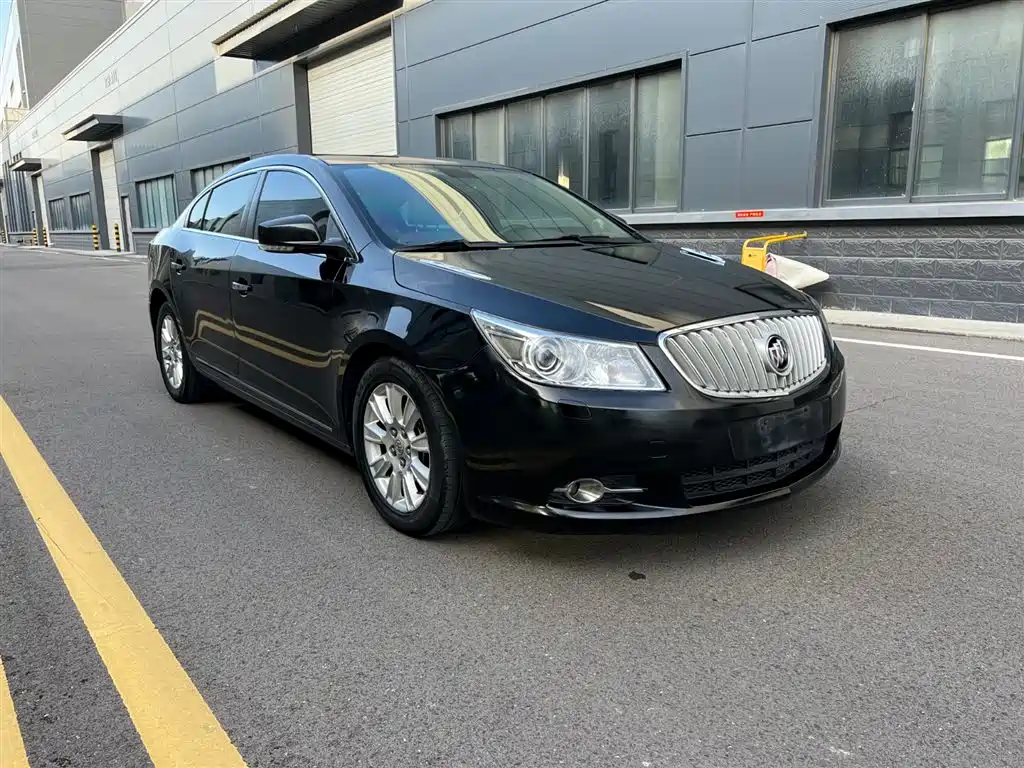 Buick LaCrosse 2012 2.4L SIDI