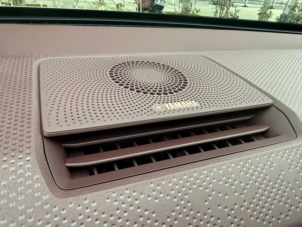 ZEEKR EXTREME KRYPTON X