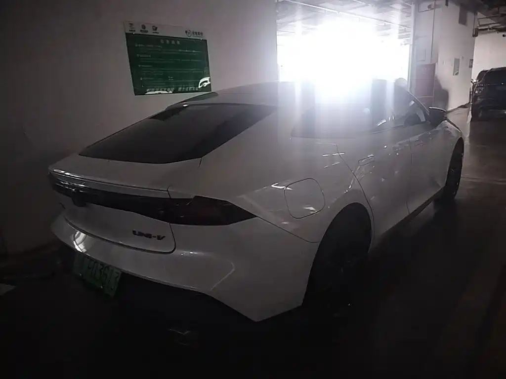 Changan UNI-V iDD — миниатюра 4