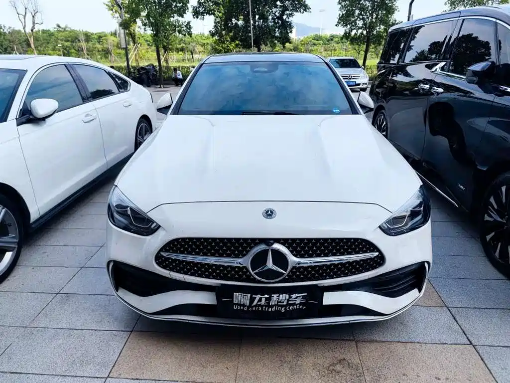 Mercedes-Benz C-Class — миниатюра 2