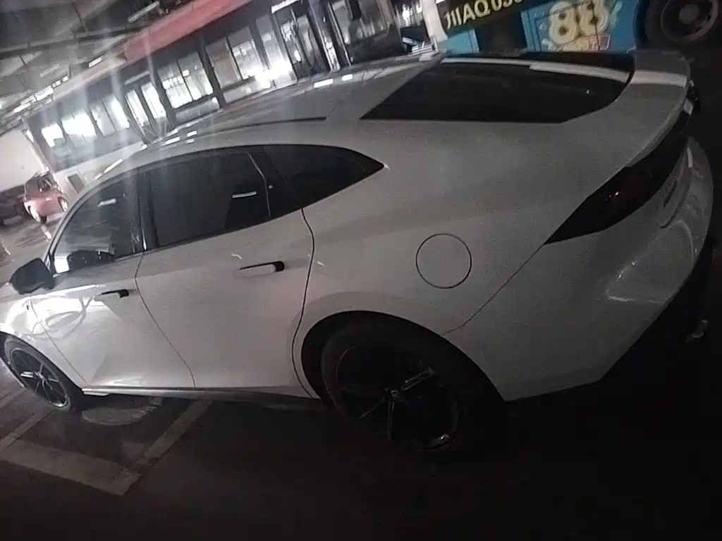 Changan UNI-V iDD — миниатюра 26