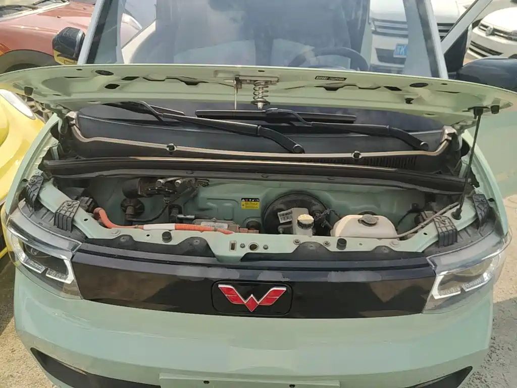 Wuling MINIEV — миниатюра 20