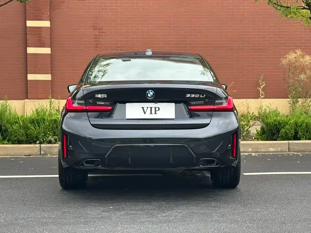 BMW 3 Series 3 2024 330Li M Sport