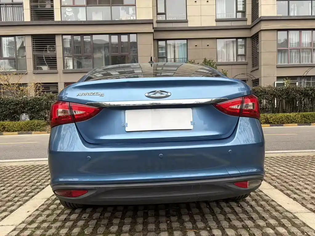 CHERY ARRIZO 5
