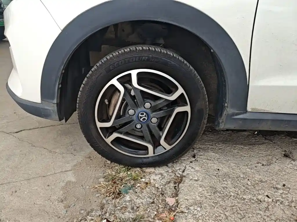 BAIC New Energy EC3 — миниатюра 23