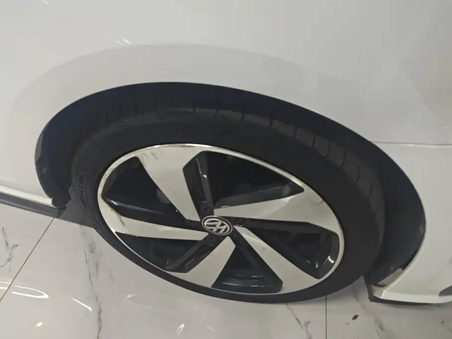 Volkswagen Golf GTI — миниатюра 6