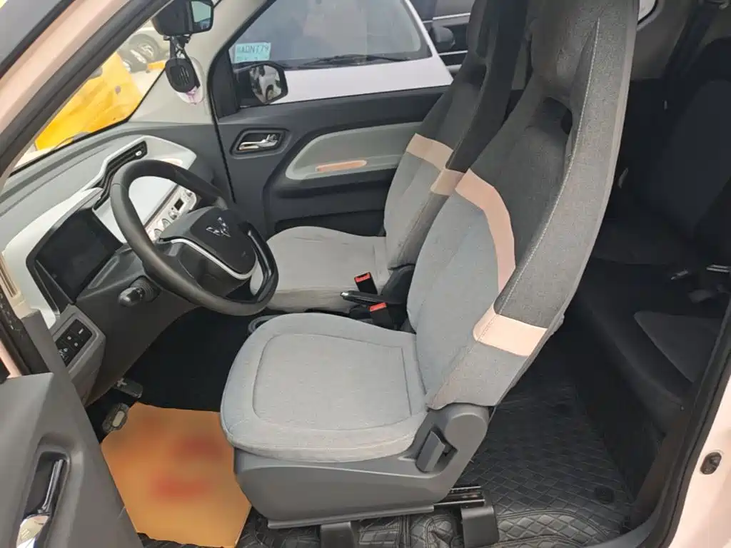 Wuling MINIEV — миниатюра 15