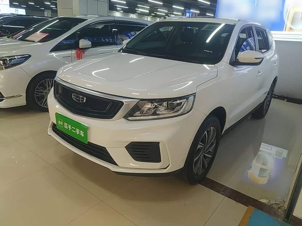 Geely Emgrand X6 1.4 л 2021 г. Белый, пробег 16600 км