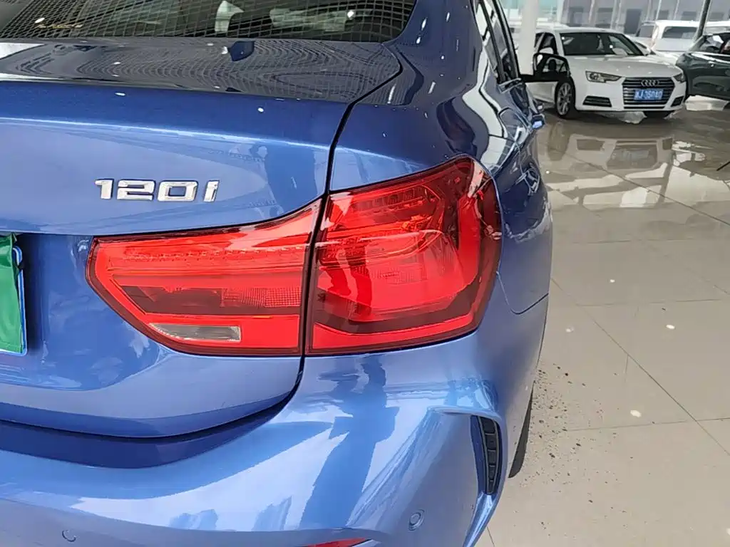 BMW 1 Series — миниатюра 8