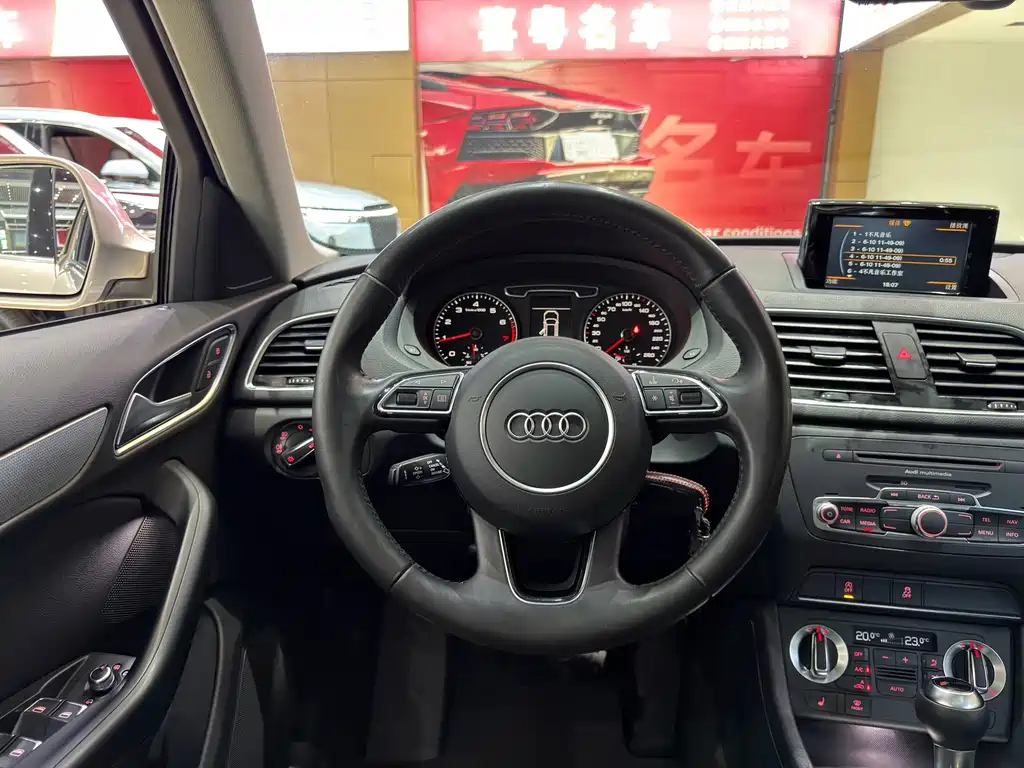 Audi Q3 — миниатюра 10