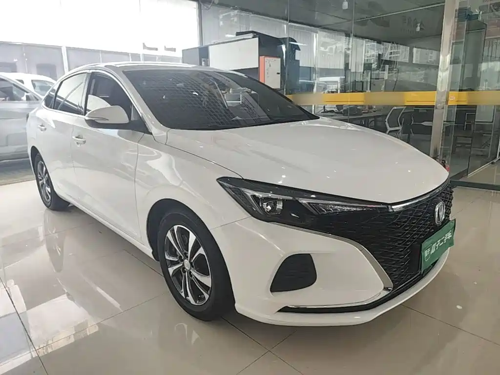 Changan Eado — миниатюра 4