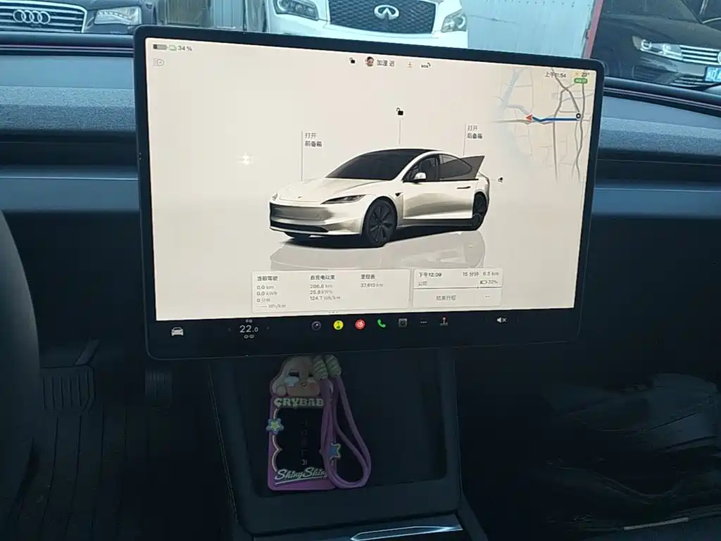Tesla Model 3 — миниатюра 13