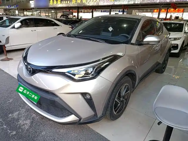 TOYOTA C HR