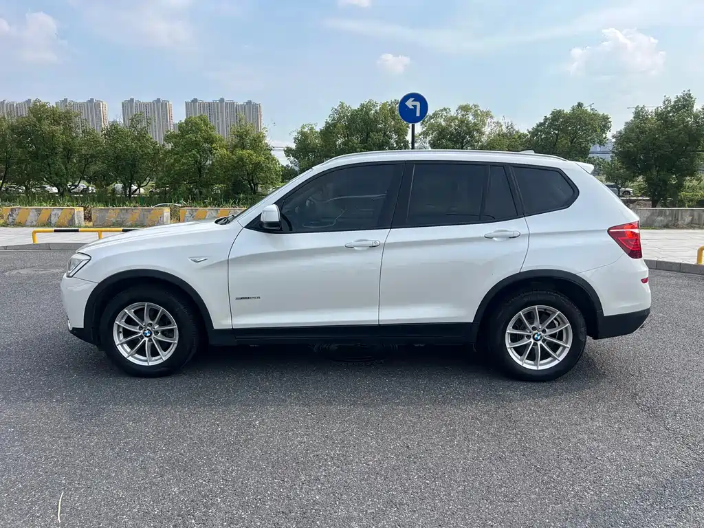 BMW X3 (Import) — миниатюра 4