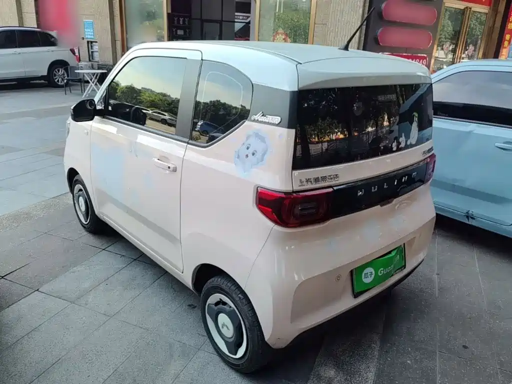 Wuling MINIEV — миниатюра 5