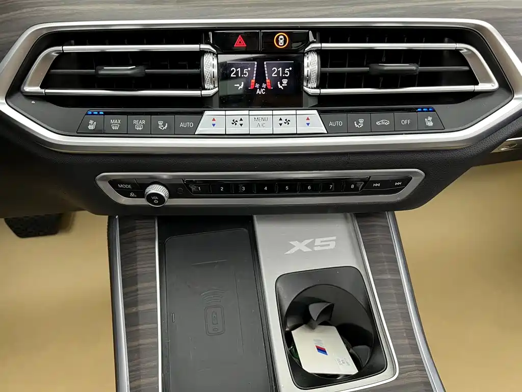 BMW X5 — миниатюра 20