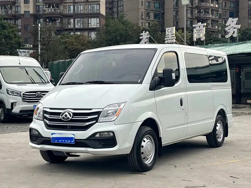 Maxus V80 2025