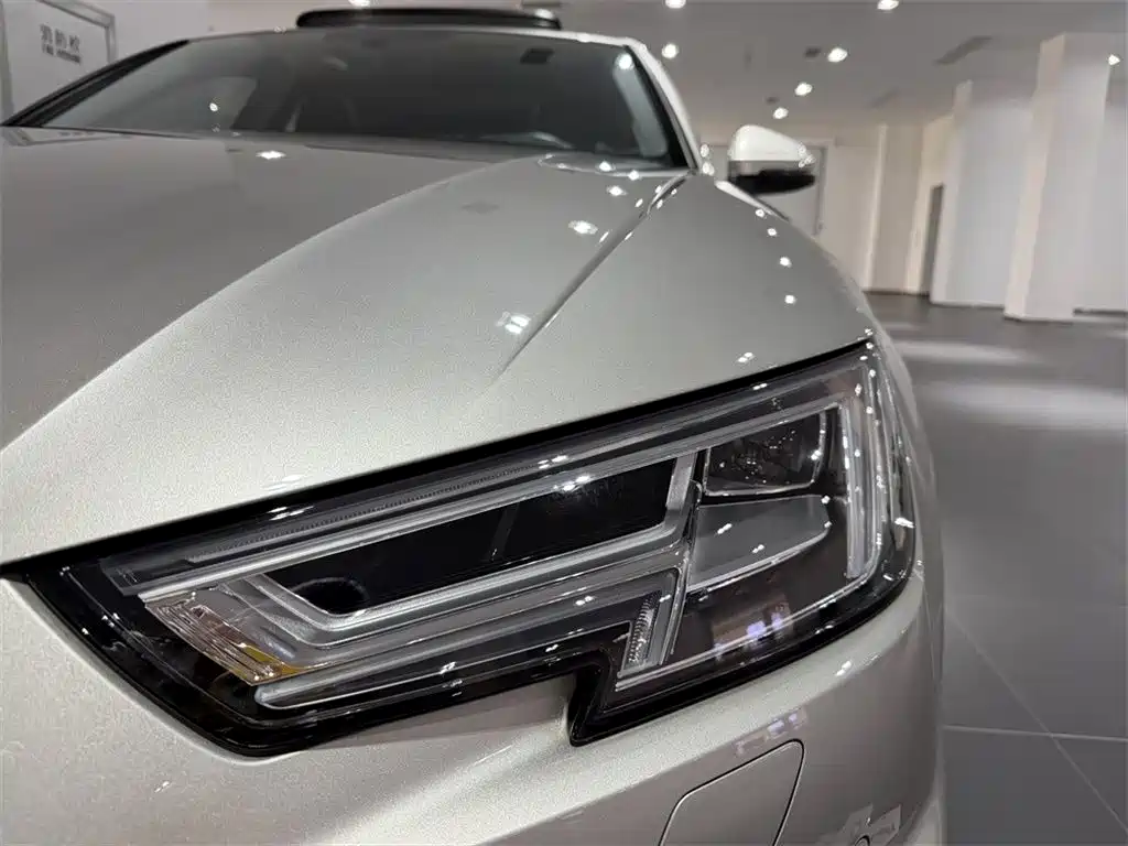 Audi A4L — миниатюра 11
