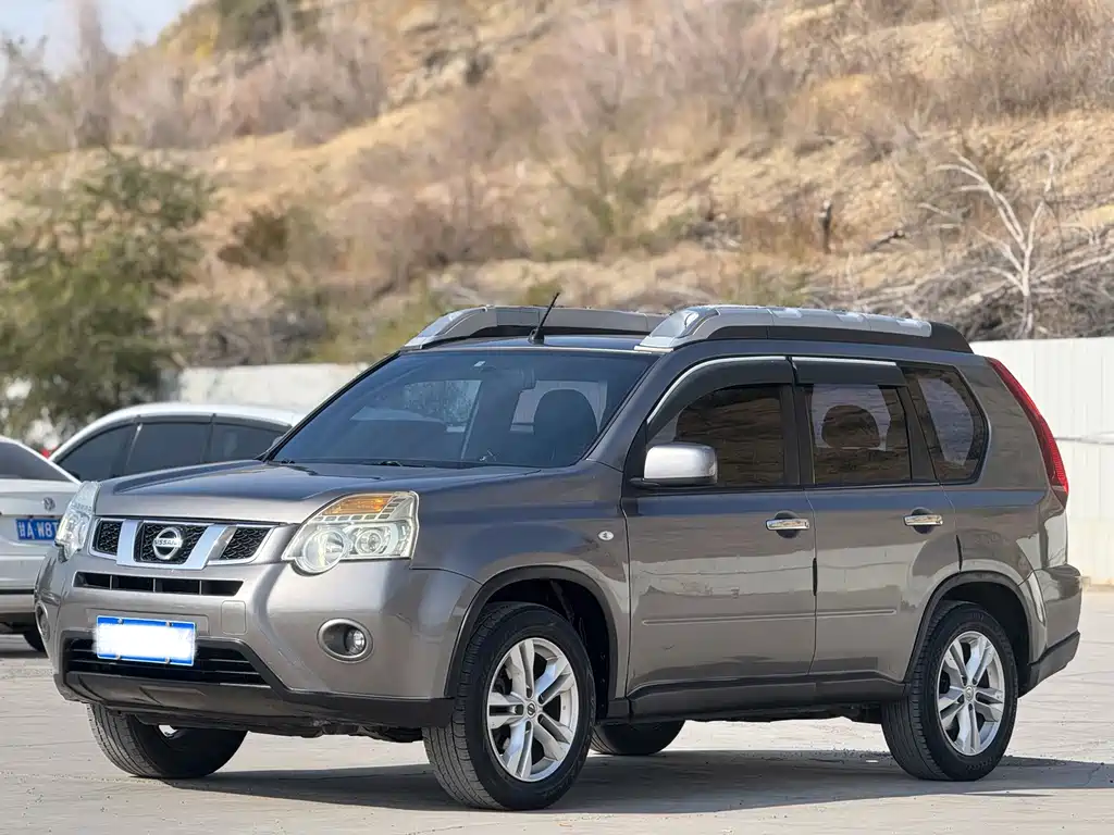 Nissan X-Trail 2012 2.0L CVT Comfort 4WD