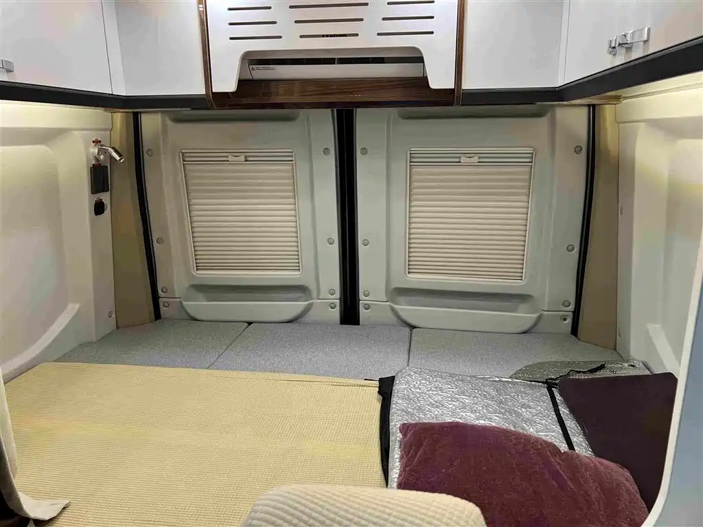 MAXUS V90 RV — миниатюра 14