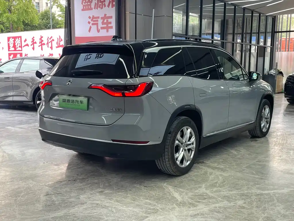 NIO ES8 — миниатюра 7