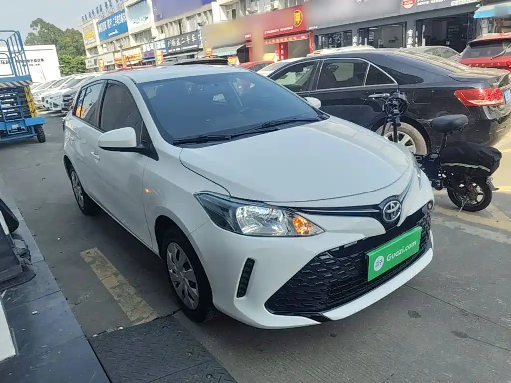 Toyota Vios FS — миниатюра 4