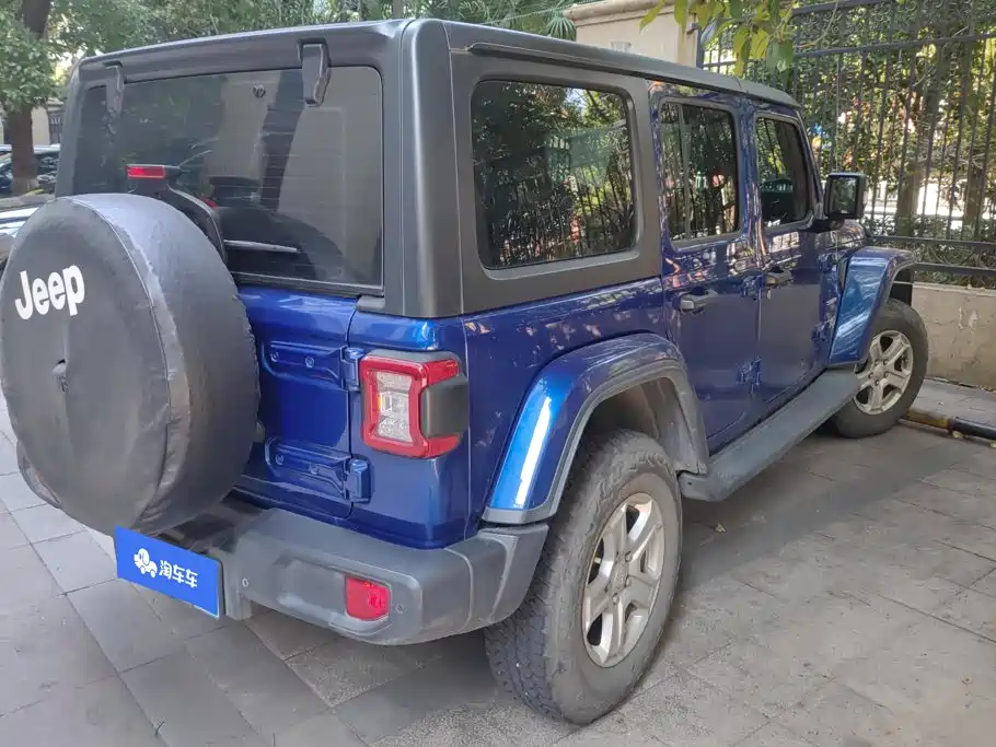 Jeep Wrangler — миниатюра 3
