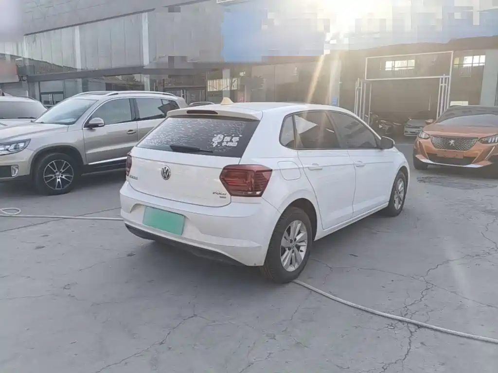 Volkswagen Polo — миниатюра 7