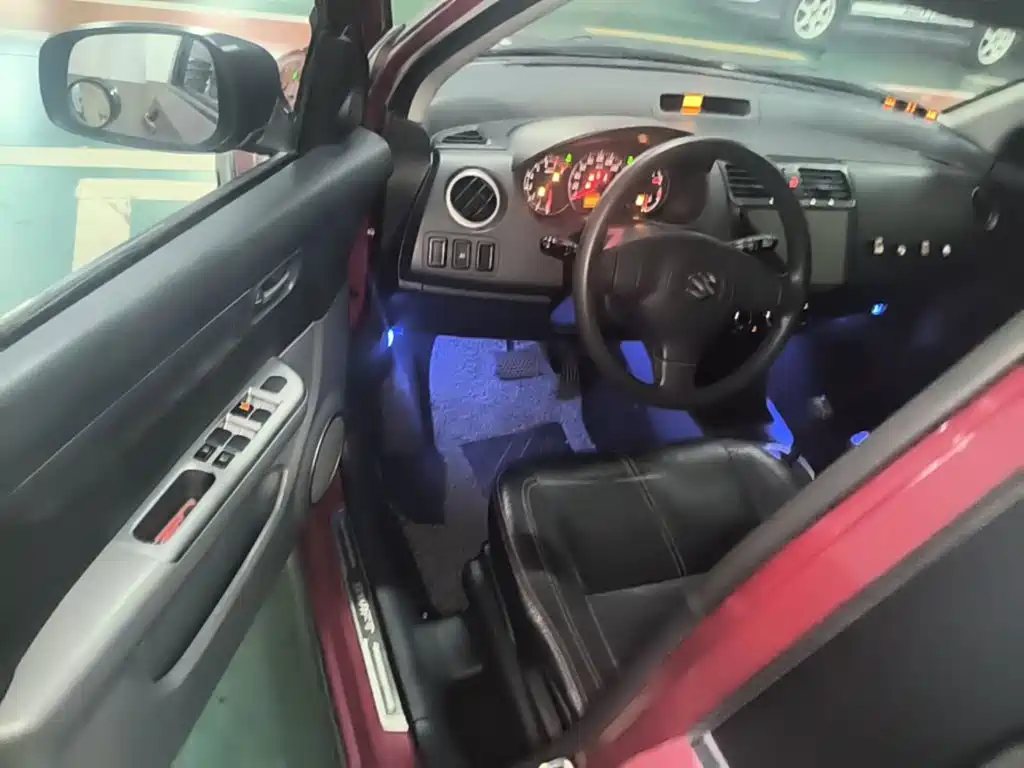 Suzuki Swift — миниатюра 16