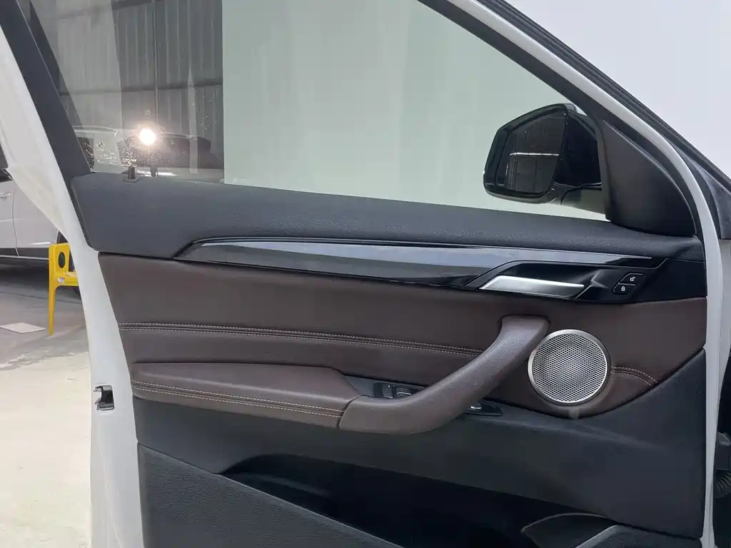 BMW X2 — миниатюра 17