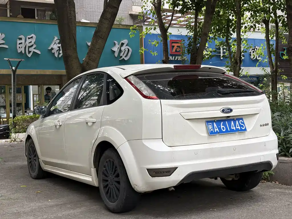 Ford Focus — миниатюра 3