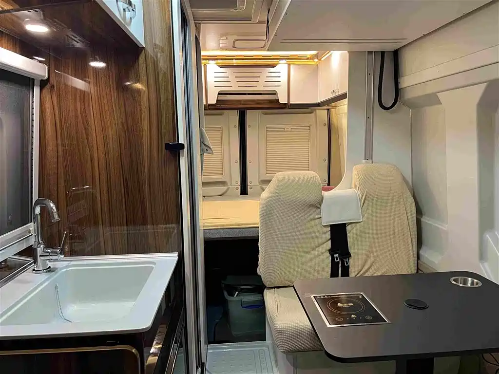 MAXUS V90 RV — миниатюра 10