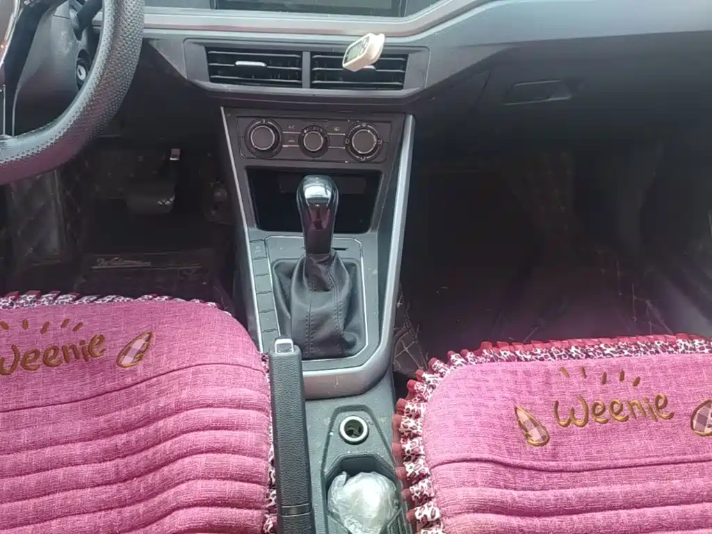 Volkswagen Polo — миниатюра 14