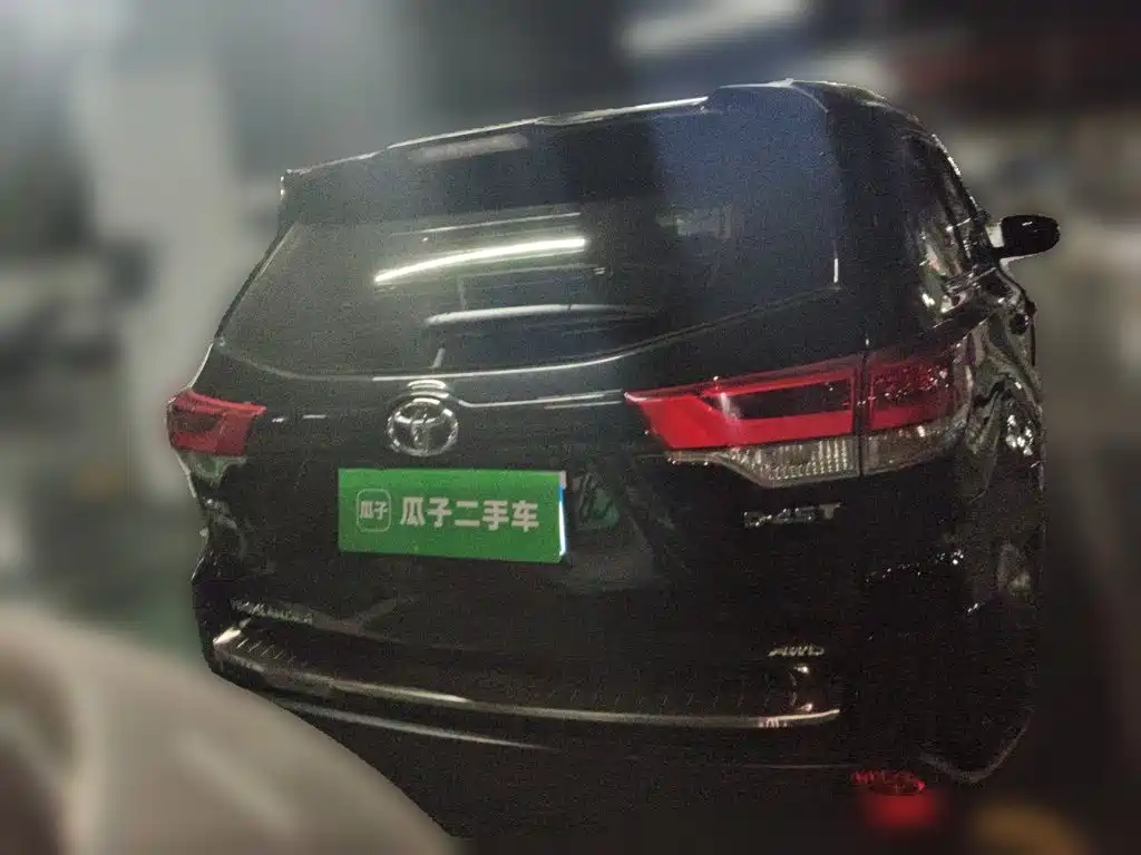 Toyota Highlander — миниатюра 3