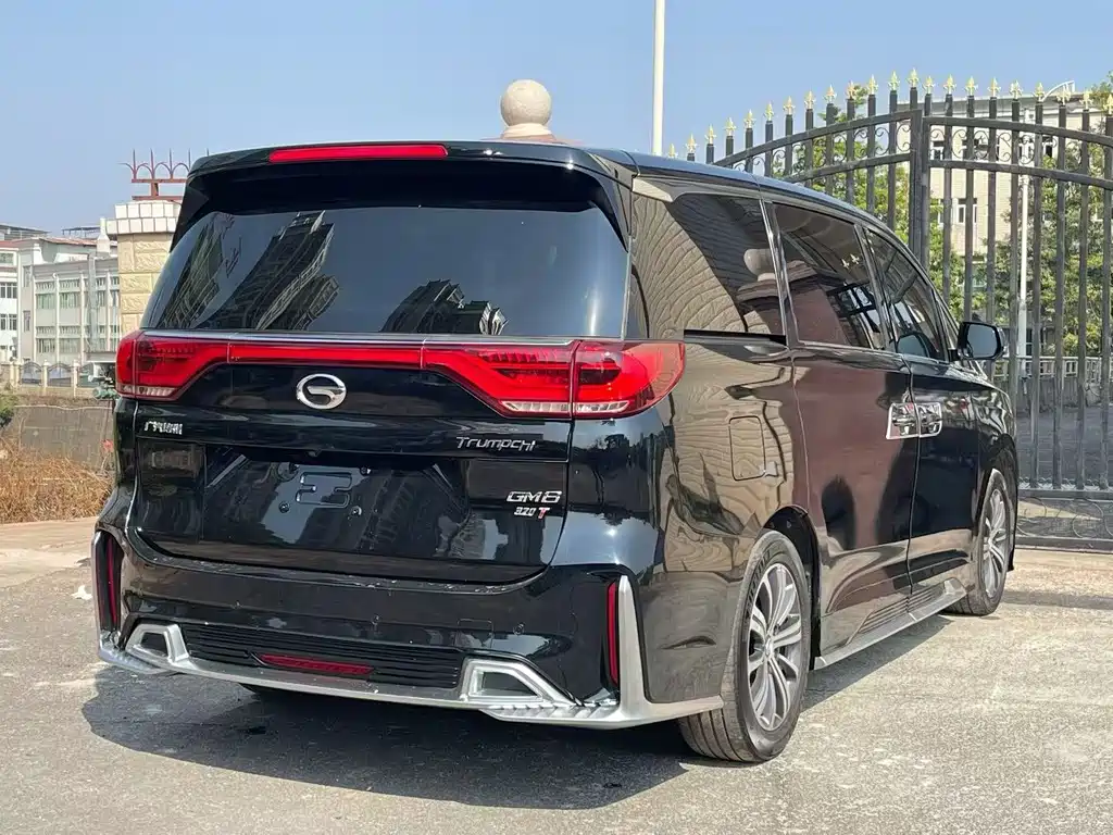 GAC TRUMPCHI M8
