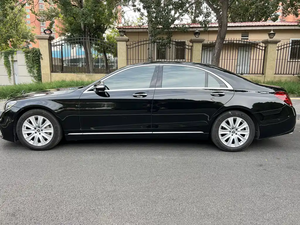 MERCEDES-BENZ S CLASS