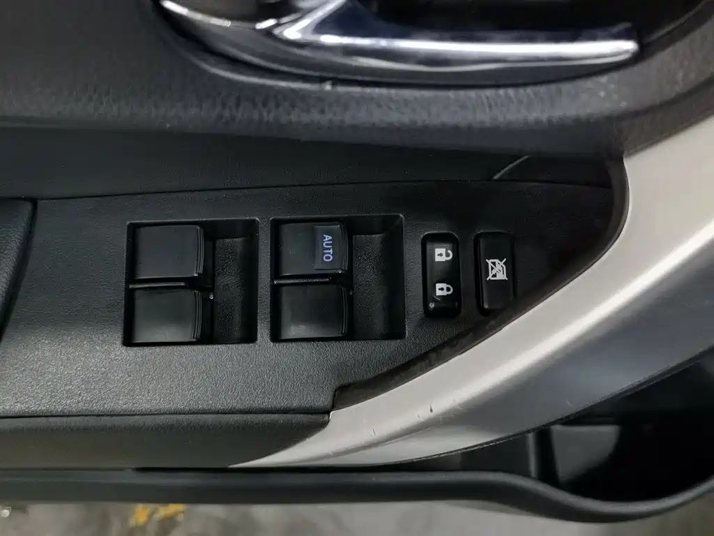 Toyota Corolla 2017 1.8L E-CVT Elite