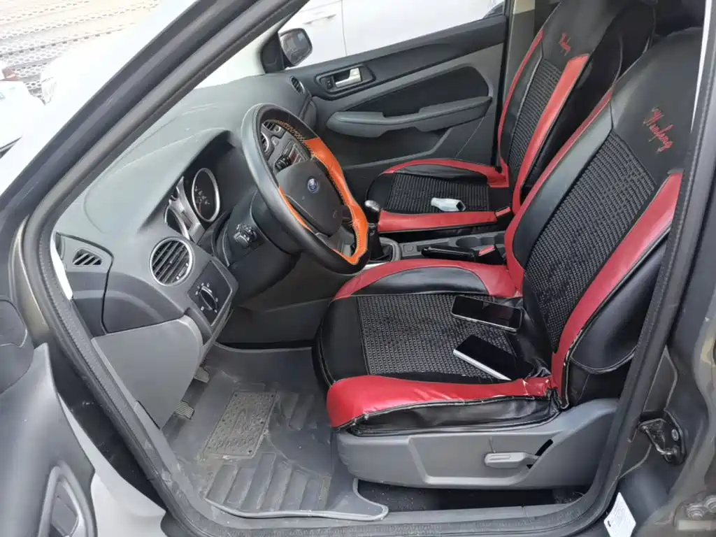 Ford Focus — миниатюра 15
