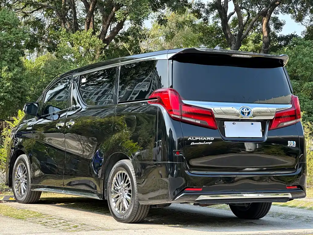 Toyota Alphard 2021 2.5L Premium