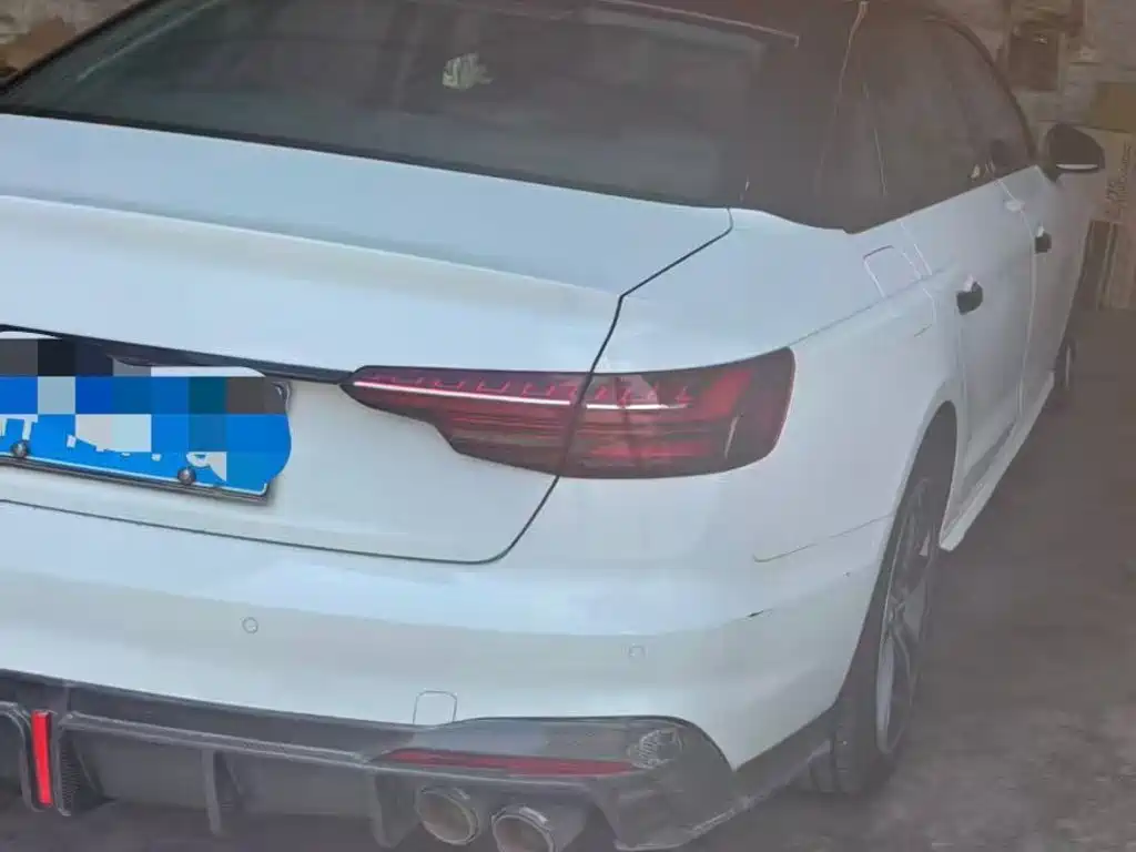 Audi A4L — миниатюра 8
