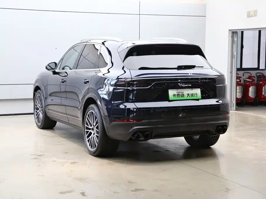 Porsche Cayenne Hybrid — миниатюра 33