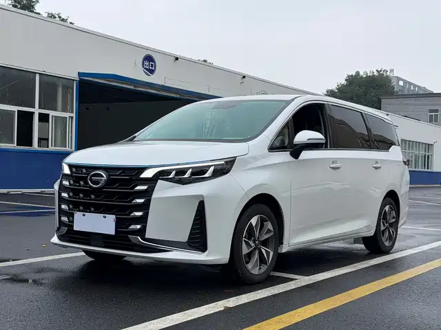 GAC Trumpchi M6