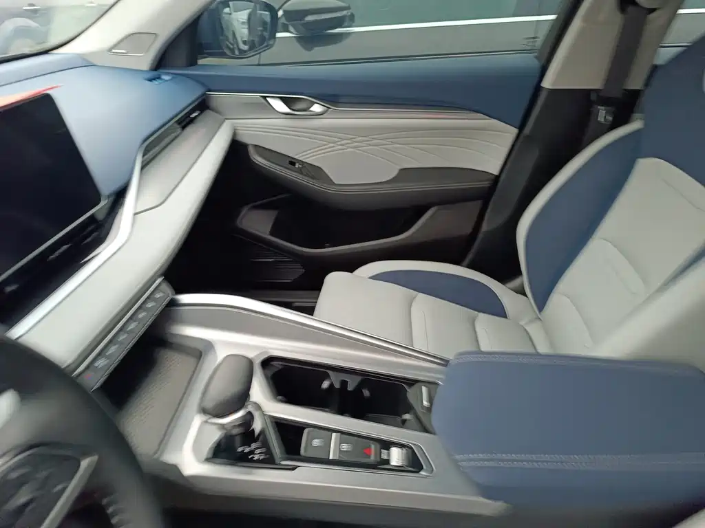 Geely Xingrui — миниатюра 6