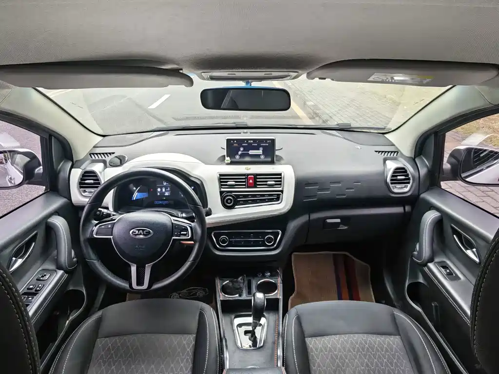 JAC JAC iEV6E — миниатюра 8