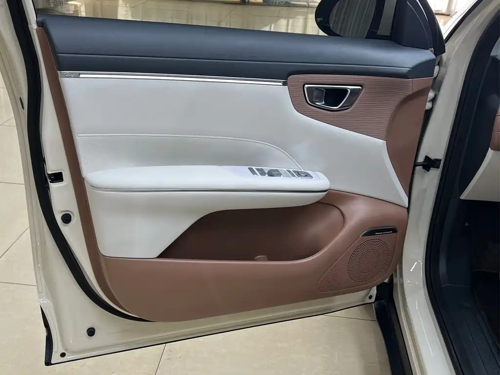 Wuling Bingo S — миниатюра 8