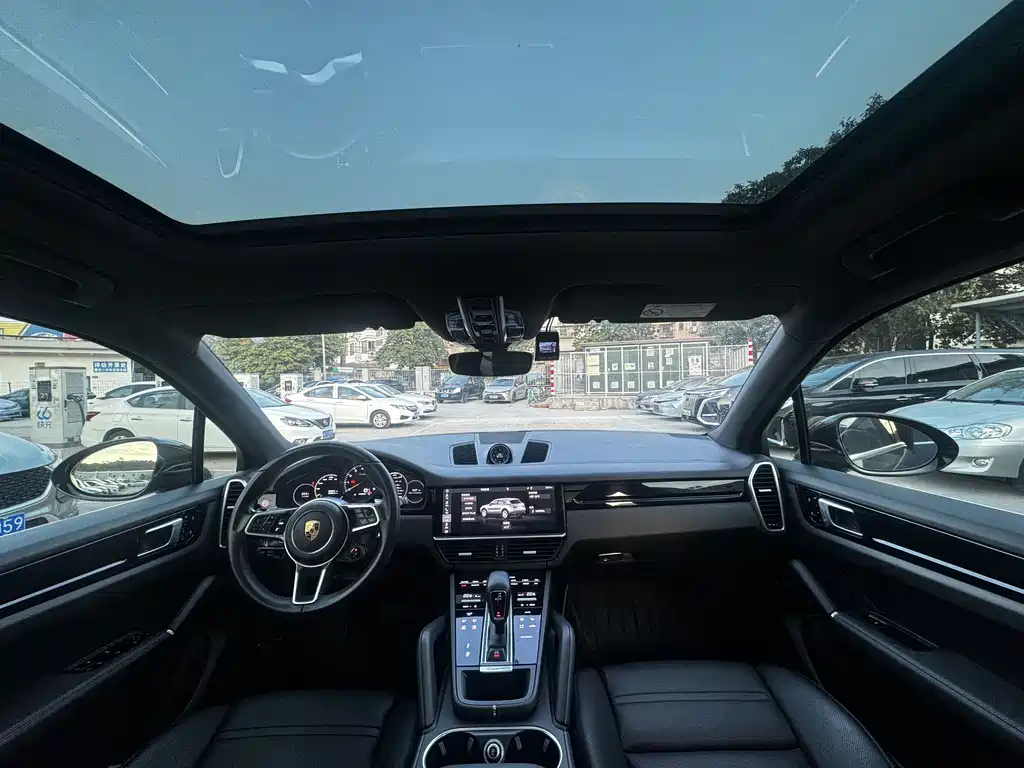 PORSCHE CAYENNE NEW ENERGY